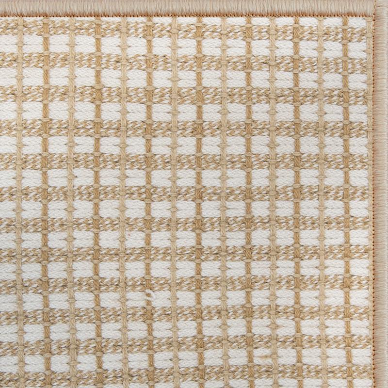 Palm Island Polysilk Outdoor Rugs in Wheat with Matching Serged Edge** border in Matching Edge