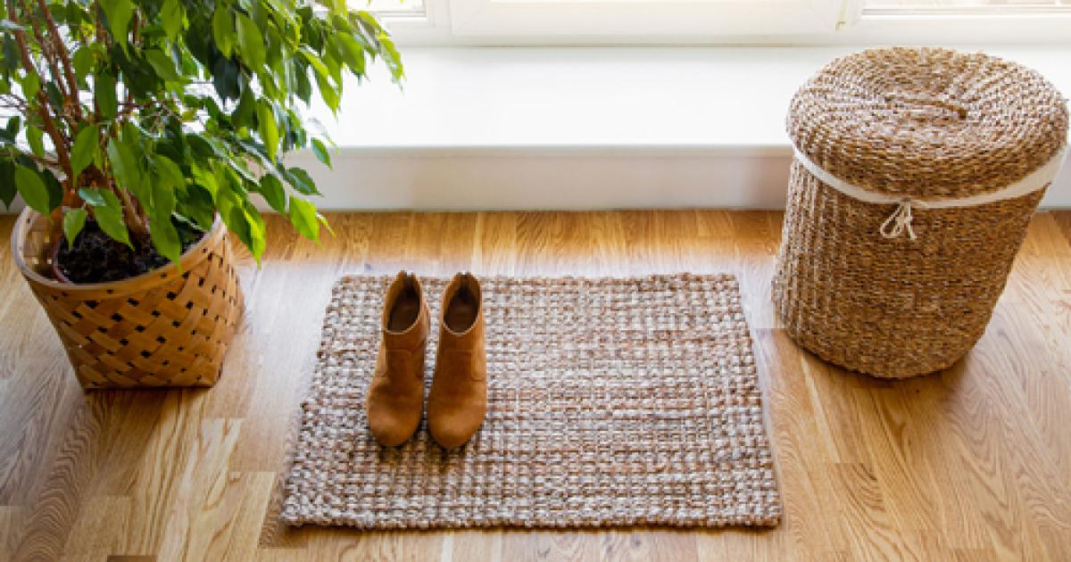 How To Add A Jute Rug To Your Entryway